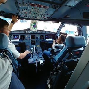 Meet your Posher, Rollins